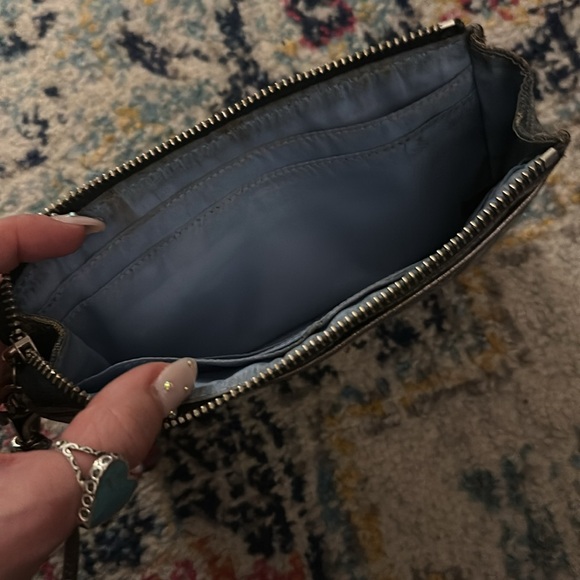 💖Coach Poppy // denim New York clutch wristlet - Picture 4 of 5